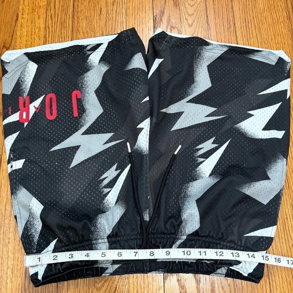 Nike Jordan Mens S Jumpman Air Tribal Printed Black Gray Pull On Mesh Shorts